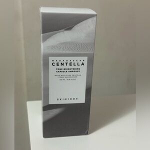 SKIN1004 Madagascar Centella Tone Brightening Capsule Ampoule - Gray